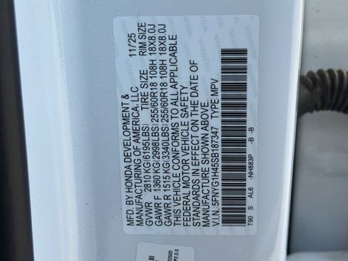 Used 2025 Honda Pilot EX-L image 30