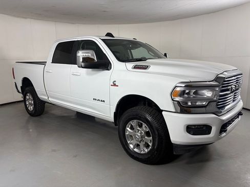 Used 2024 RAM 2500 Laramie w/ Safety Group AWD/4WD image 2