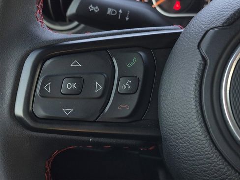 Used 2024 Jeep Wrangler Unlimited Rubicon w/ XTREMEE 35" Tire Package image 20