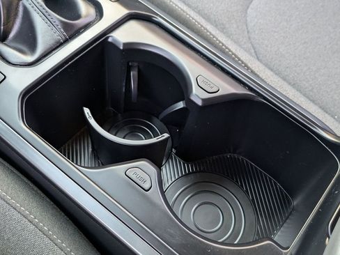 Used 2025 Kia K4 LXS image 19