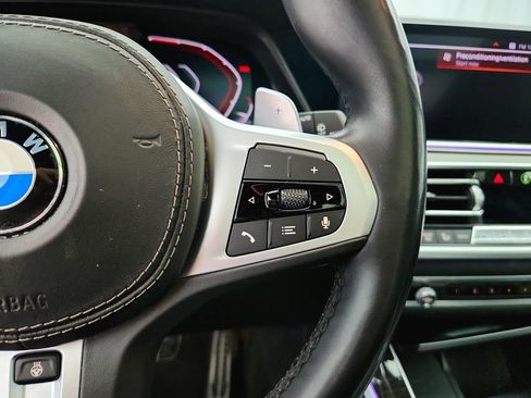 Used 2019 BMW X5 xDrive50i w/ M Sport Package AWD/4WD image 25