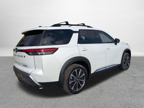 New 2026 Nissan Pathfinder Platinum w/ Cargo Package FWD image 3