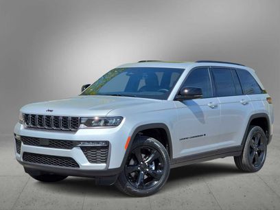 New 2026 Jeep Grand Cherokee Limited w/ Limited Altitude Package