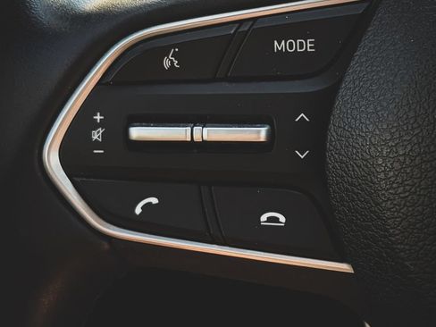 Used 2019 Hyundai Santa Fe AWD image 12