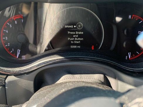Used 2025 Dodge Durango R/T AWD/4WD image 3