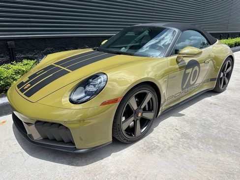 Certified 2026 Porsche 911 Carrera GTS RWD image 7