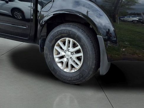 Used 2018 Nissan Frontier SV w/ Value Truck Package image 14