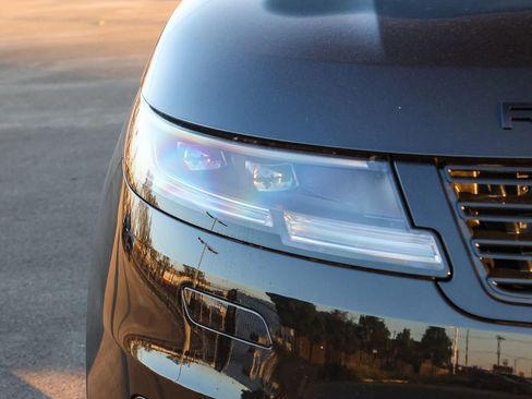 New 2026 Land Rover Range Rover Sport Dynamic SE image 15