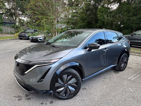 Used 2024 Nissan Ariya FWD image 2