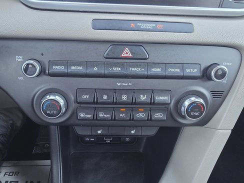 Used 2022 Kia Sportage LX w/ LX FWD Value Edition Package image 20