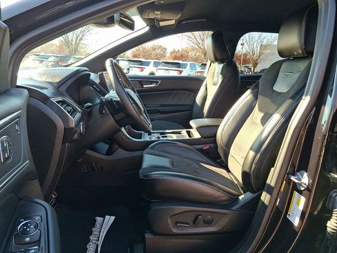 Used 2022 Ford Edge ST w/ Cargo Accessory Package image 15