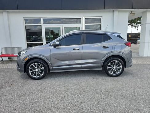 Certified 2021 Buick Encore GX Select w/ Sport Touring Package FWD image 4
