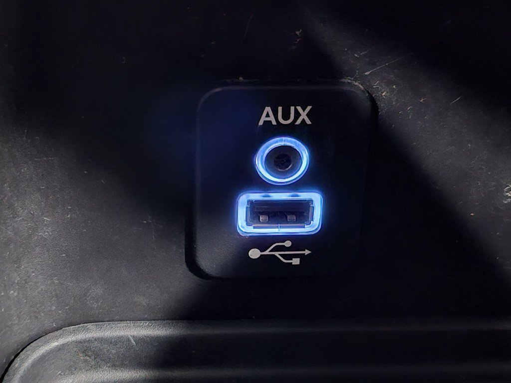 Used 2017 Dodge Journey SXT FWD image 20