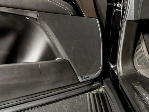 Used 2026 Cadillac Escalade Luxury w/ Touring Package image 48