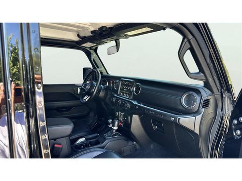 Used 2021 Jeep Wrangler Unlimited Rubicon 4xe w/ Steel Bumper Group AWD/4WD image 20