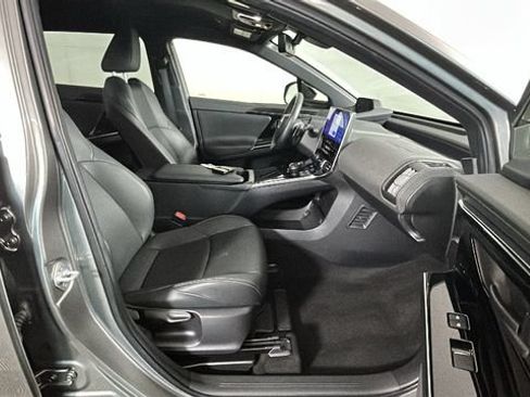 Used 2023 Subaru Solterra AWD image 29