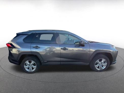Used 2025 Toyota RAV4 LE image 22