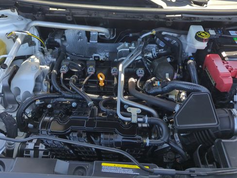 Used 2021 Nissan Rogue S image 20