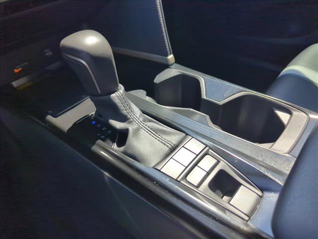 Certified 2025 Toyota Camry SE FWD image 17