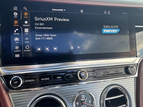 Used 2020 Bentley Continental GT image 24