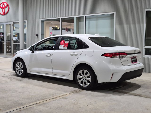 New 2027 Toyota Corolla LE FWD image 8