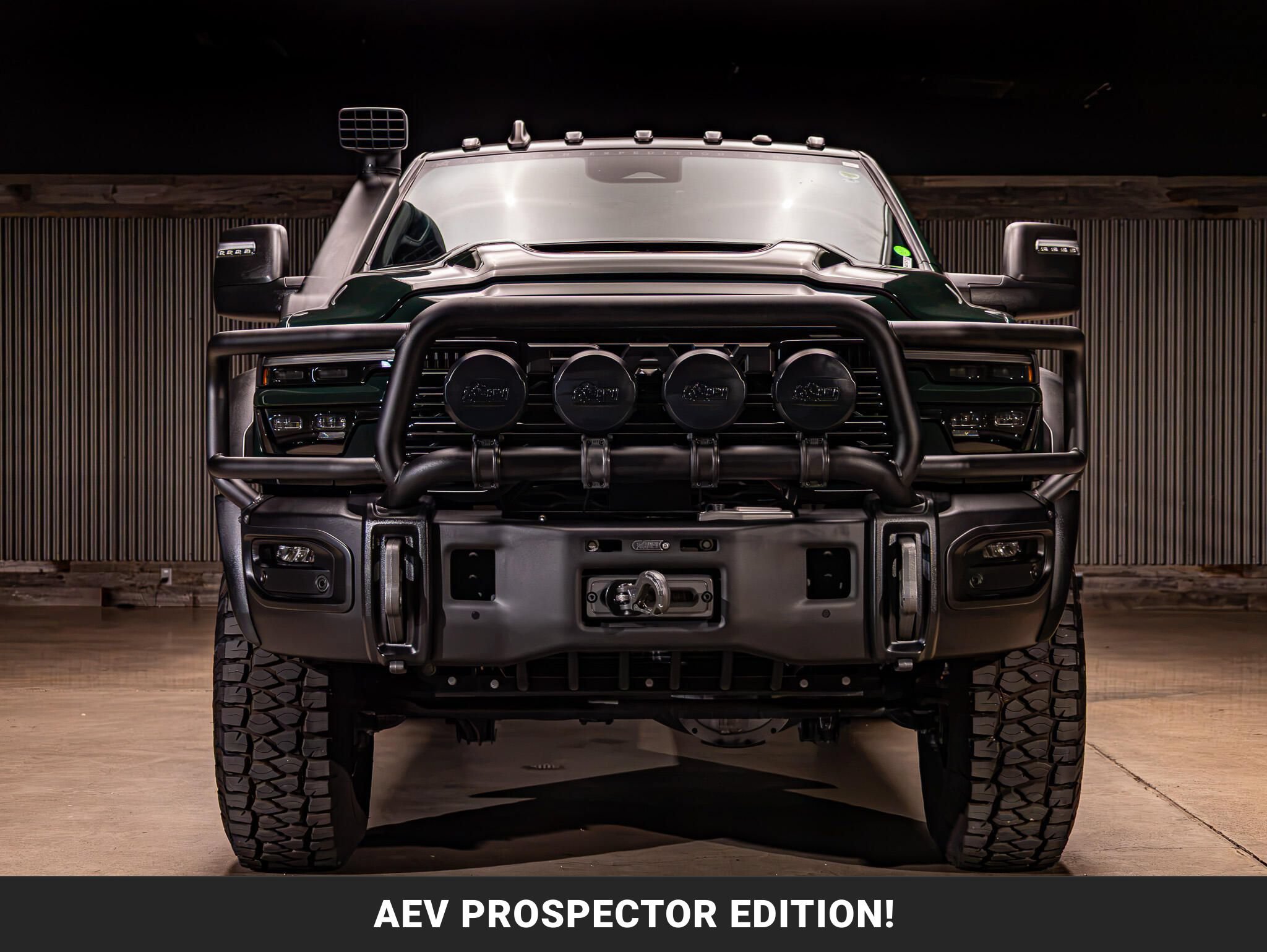 Used 2025 RAM 2500 Laramie AWD/4WD image 3