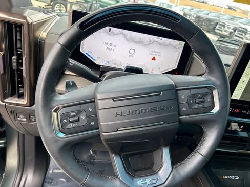 Used 2024 GMC Hummer EV 3X image 25