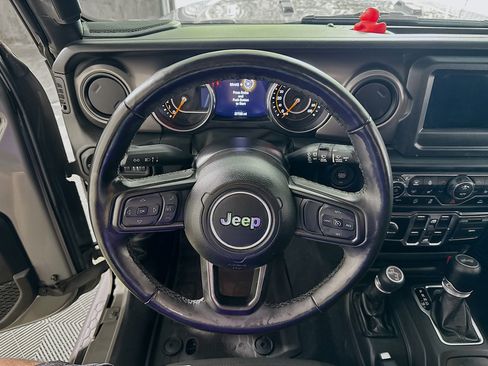 Used 2022 Jeep Wrangler Unlimited Sport AWD/4WD image 14