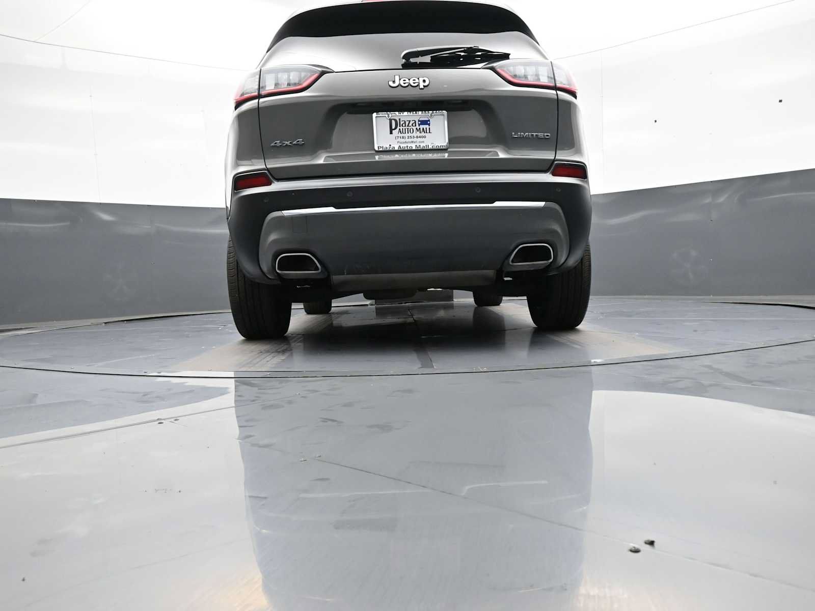 Used 2020 Jeep Cherokee Limited AWD/4WD image 31