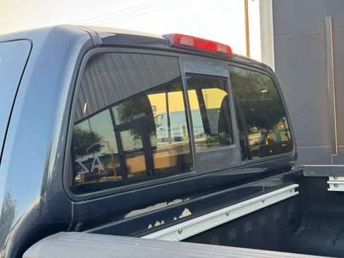 Used 2018 Nissan Frontier PRO-4X AWD/4WD image 44