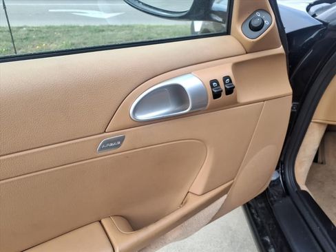 Used 2005 Porsche Boxster image 23