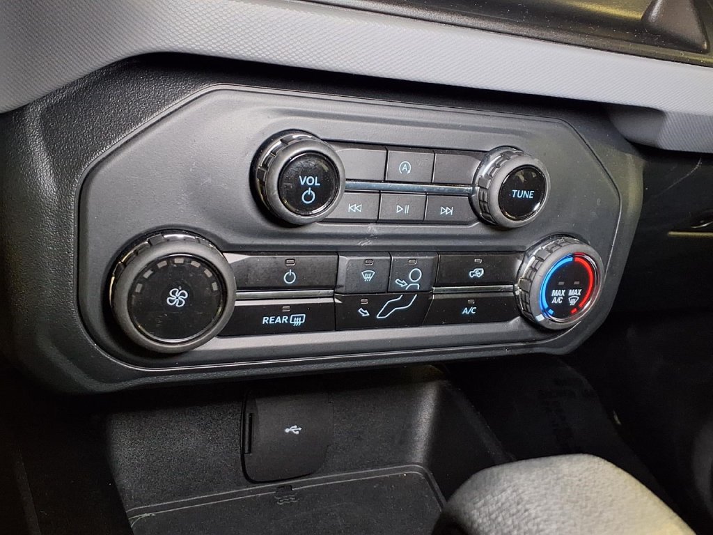 Used 2023 Ford Bronco 4-Door AWD/4WD image 8