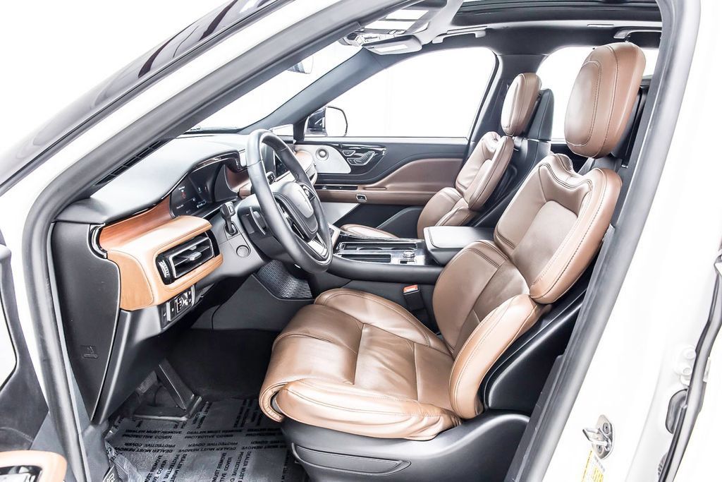 Used 2020 Lincoln Aviator Reserve w/ Equipment Group 202A AWD/4WD image 28