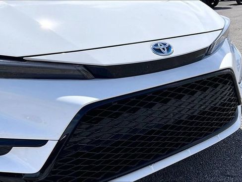 Used 2025 Toyota Corolla SE image 27