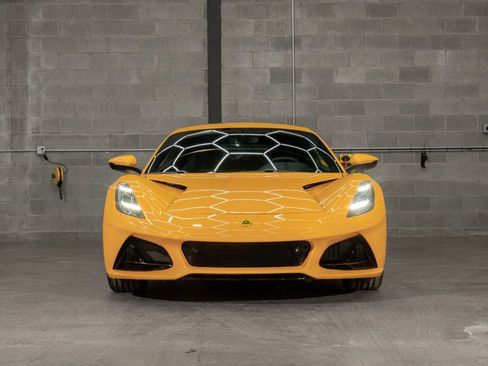 Used 2024 Lotus Emira First Edition image 8