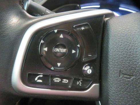 Used 2020 Honda Civic Sport image 32