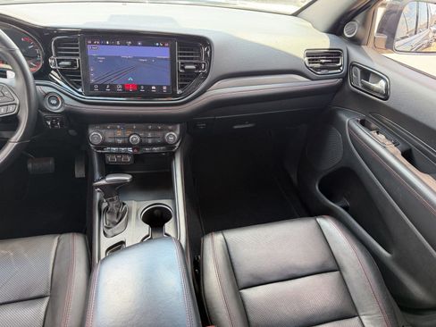 Used 2024 Dodge Durango GT RWD image 30