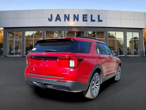 New 2026 Ford Explorer ST-Line AWD/4WD image 3