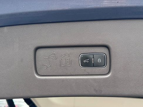 Used 2021 Lincoln Aviator Reserve w/ Equipment Group 201A image 37