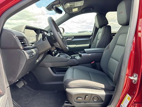 New 2026 GMC Terrain AT4 w/ Technology Package II AWD/4WD image 20