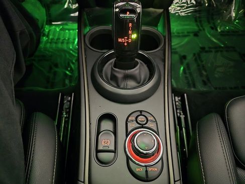 Used 2022 MINI Cooper Countryman S w/ Premium Package image 18