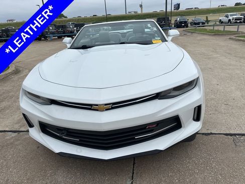 Used 2017 Chevrolet Camaro LT RWD image 2