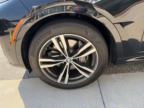 Certified 2025 BMW X7 xDrive40i AWD/4WD image 13