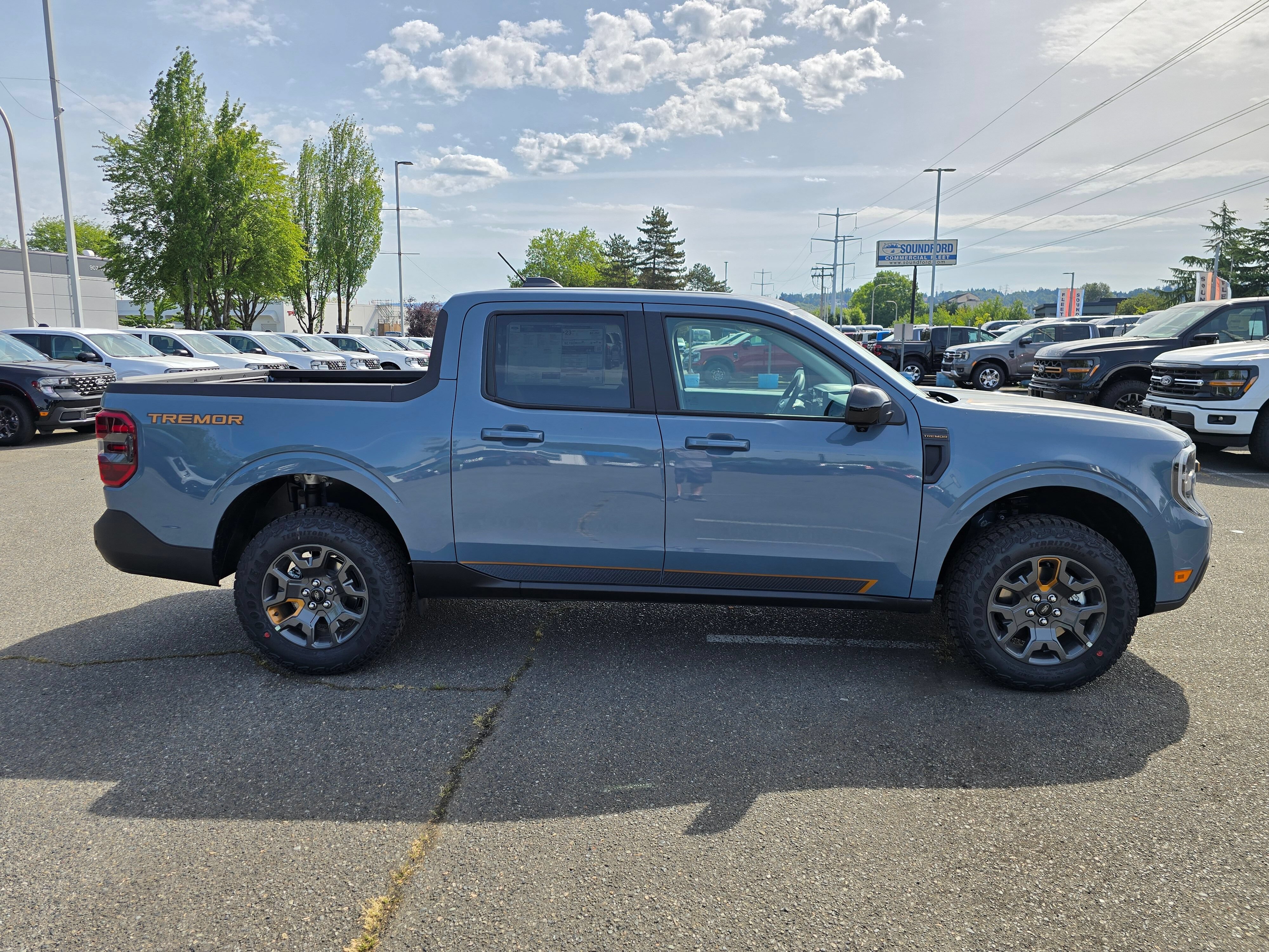 New 2026 Ford Maverick Tremor AWD/4WD image 7