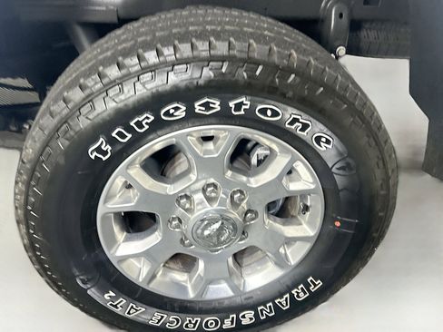 Used 2024 RAM 2500 Laramie w/ Safety Group image 11