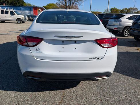 Used 2015 Chrysler 200 S w/ Navigation & Sound Group I image 5