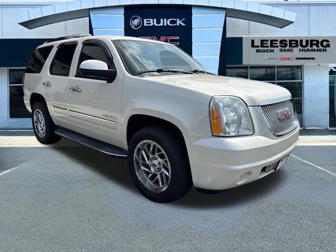 Used 2013 GMC Yukon Denali AWD/4WD image 1