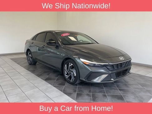 Used 2025 Hyundai Elantra Sport FWD image 1