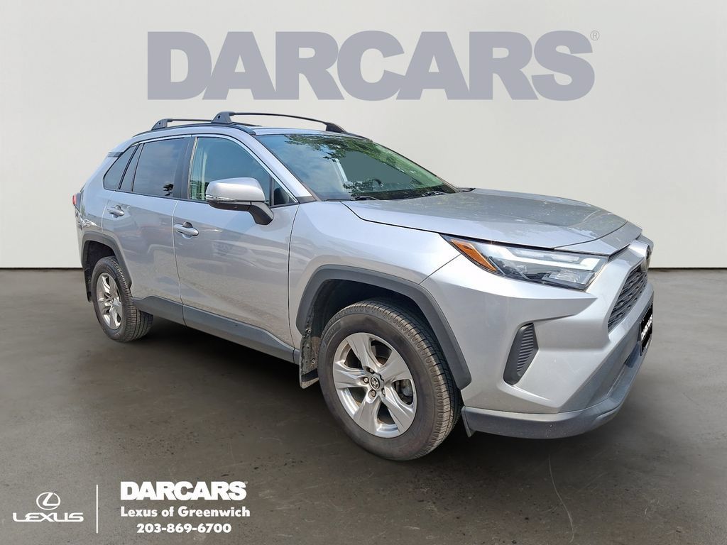 Used 2022 Toyota RAV4 XLE w/ Convenience Package AWD/4WD image 1