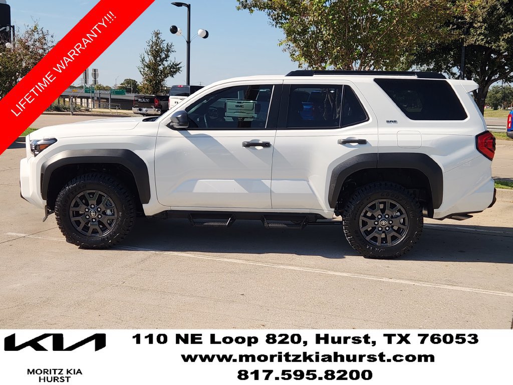 Used 2026 Toyota 4Runner SR5 RWD image 12